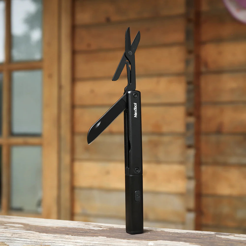 Nextool N1 Open Position - 206.5mm Extended Length with All Three Tools Accessible