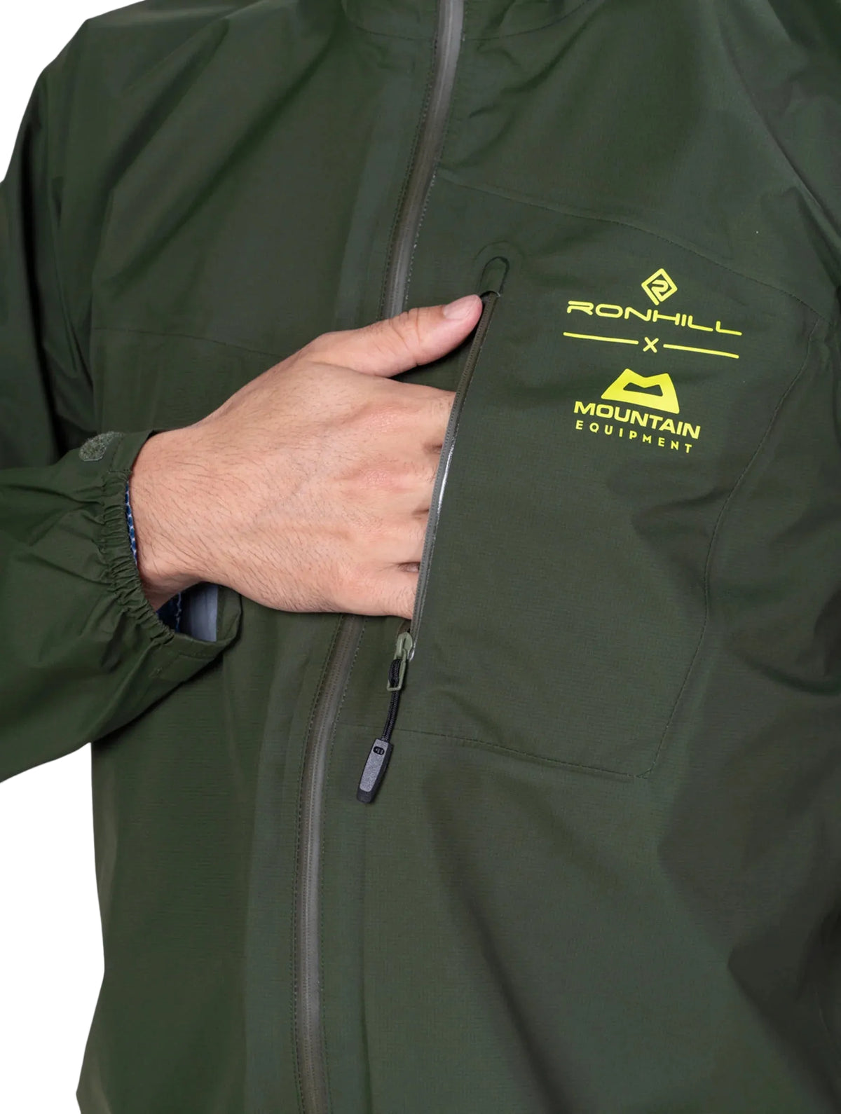 Ronhill Men's Tech GORE-TEX Mercurial Jacket 2 in Kelp/Zest - chest pocket detail