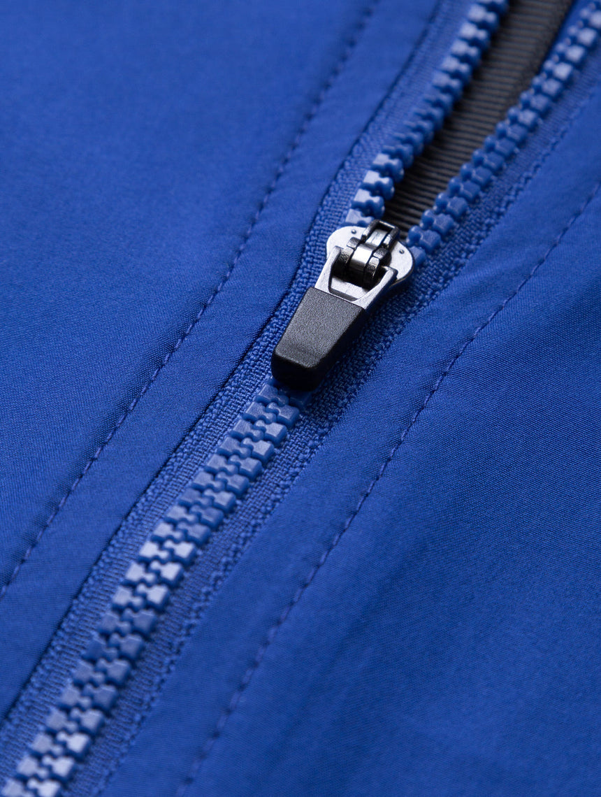 Ronhill Men's Core Jacket in Dark Cobalt/Bright White - zip detail