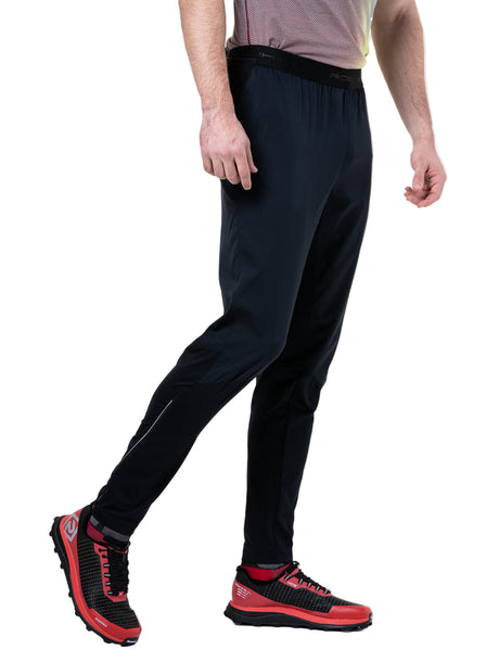 Ronhill Men's Tech All-Terrain Trackster in All Black - side, fit