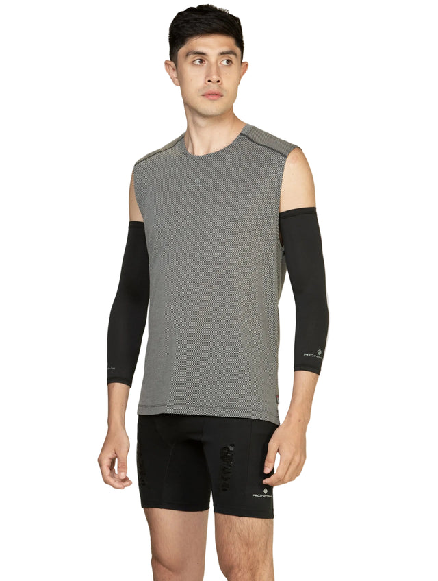 Ronhill Men's Tech Golden Hour Tank in Black Matrix - back