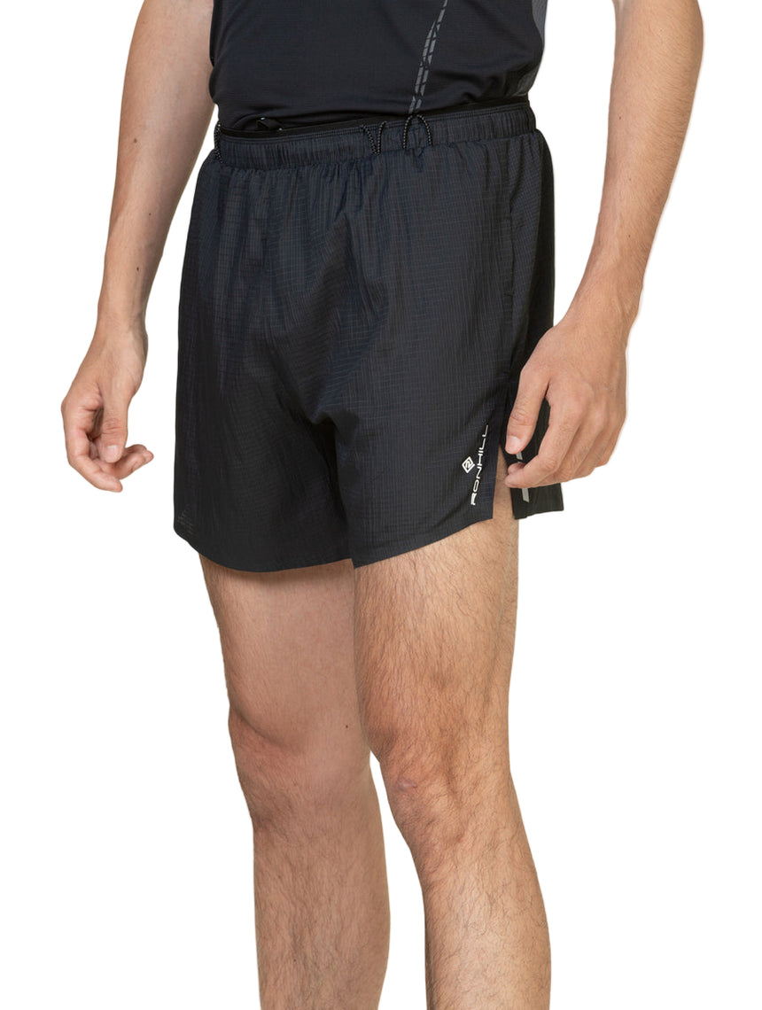 Ronhill Men's Tech Race 5" Short in All Black - front, fit