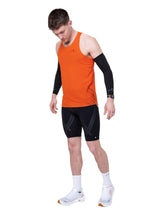 Ronhill Men's Tech Race Half Tight in All Black - detail, 3