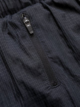Ronhill Men's Tech Race Short in All Black - secure pocket detail