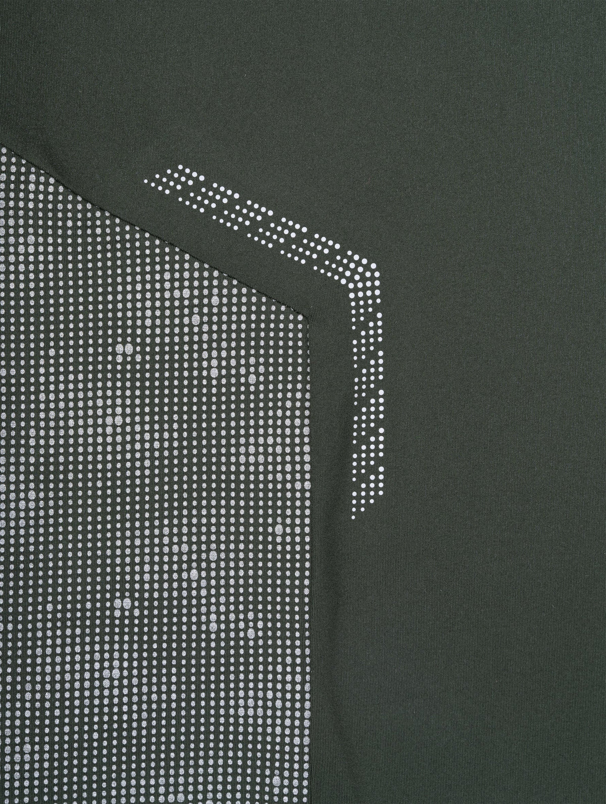 Ronhill Men's Tech Reflect 1/2 Zip in Kelp/Reflect - Detail Reflective Stripe Sleeve