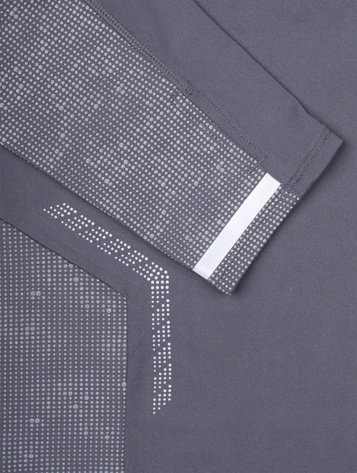 Ronhill Men's Tech Reflect 1/2 Zip in Oxide/Reflect - Detail Reflective Stripe Sleeve
