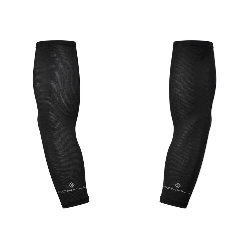 Ronhill Race Arm Sleeves in All Black - front