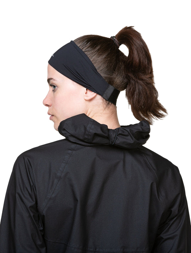 Ronhill Reversible Headband in All Black - worn, back