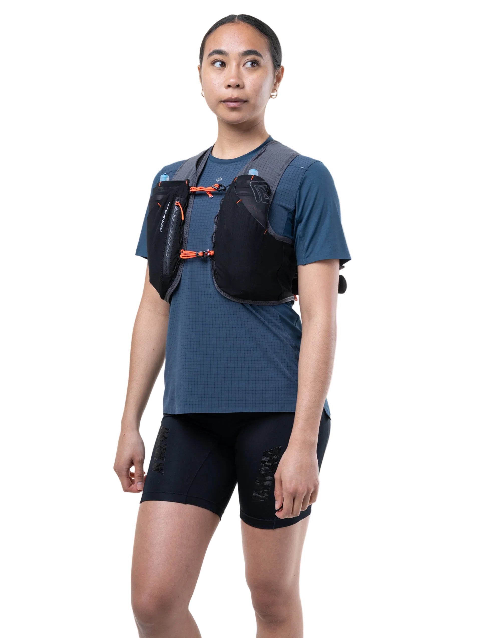 Ronhill Solus 5L Running Vest in Black/Ronhill Red - detail, 4