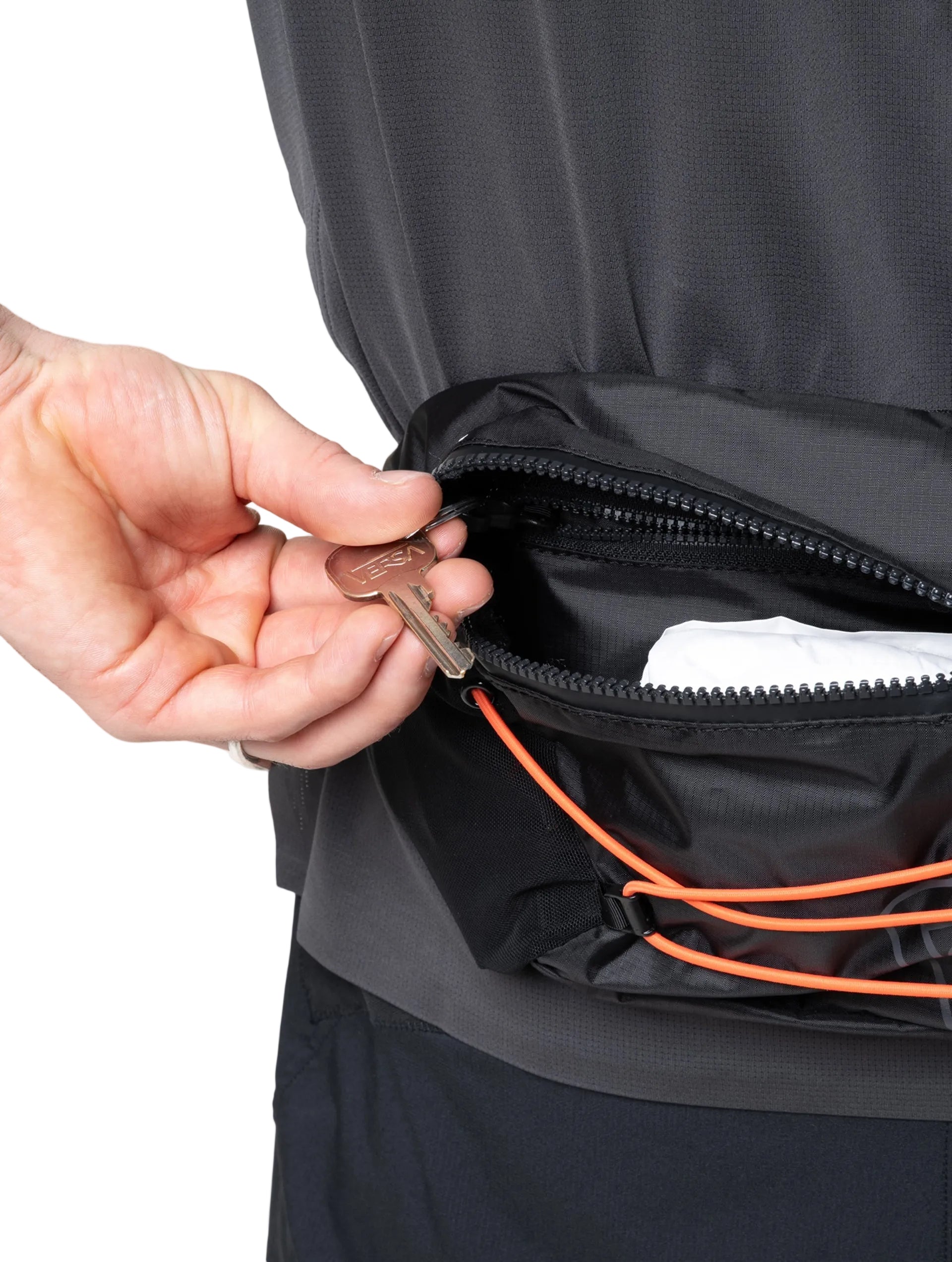 Ronhill Speed 180 Running Belt in Black/Ronhill Red - detail, 2