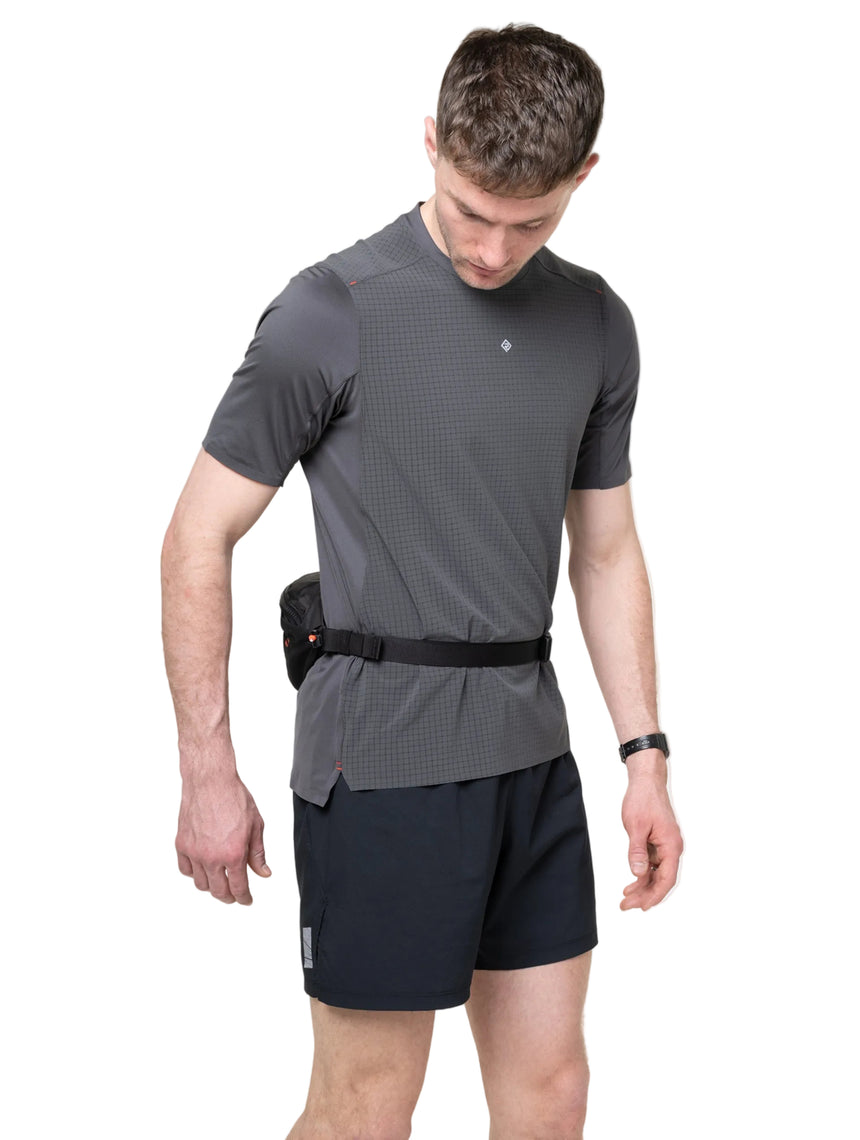 Ronhill Speed 180 Running Belt in Black/Ronhill Red - detail, 4