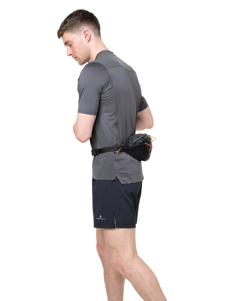 Ronhill Speed 180 Running Belt in Black/Ronhill Red - detail, 6