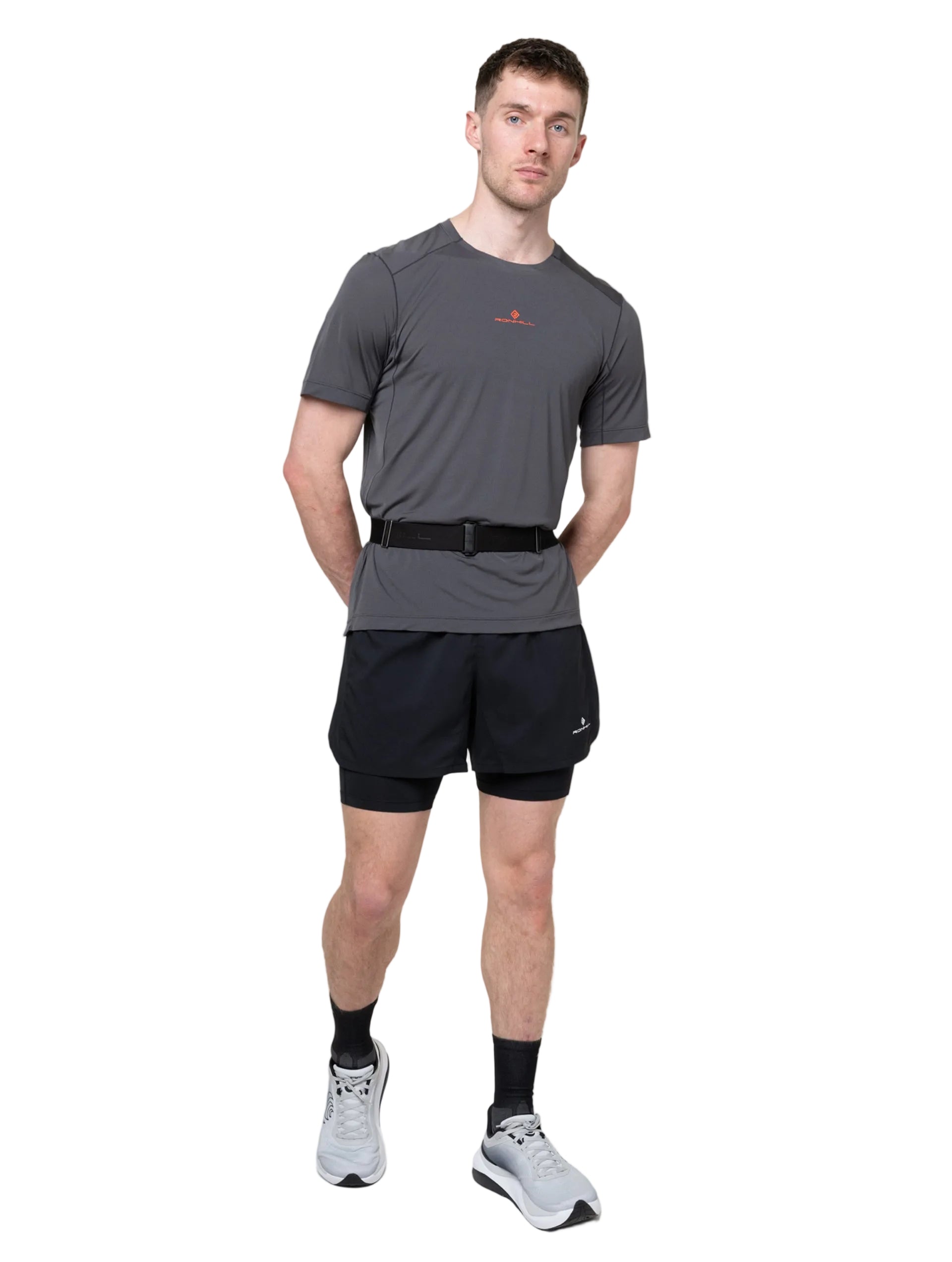 Ronhill Speed 90 Running Belt in Black/Ronhill Red - detail, 7