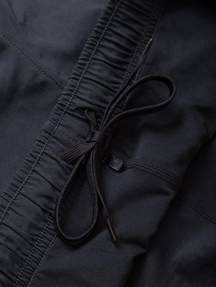 Ronhill Women's Core Twin Short in All Black - drawcord detail