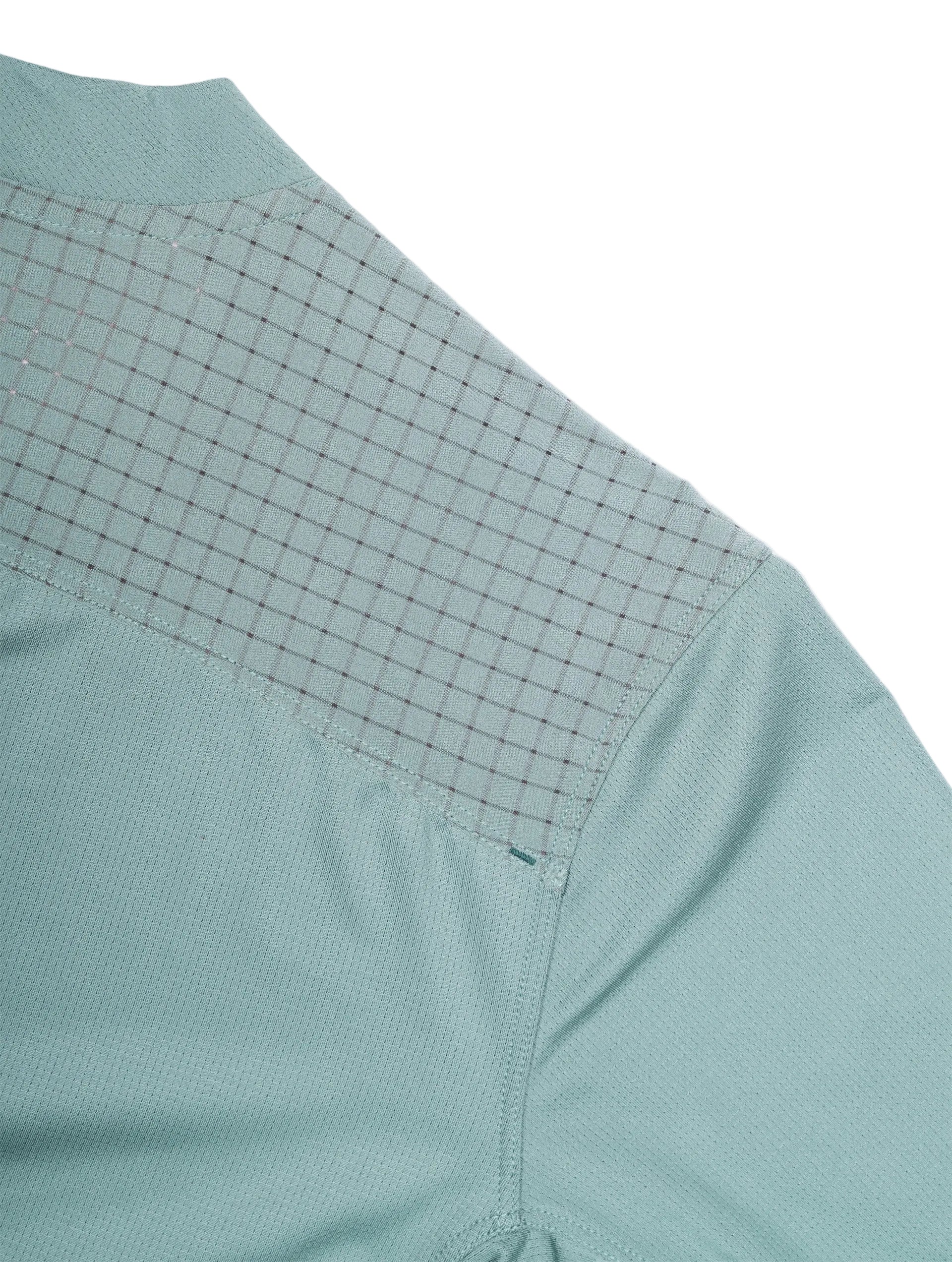 Ronhill Women's Tech All-Terrain S/S Tee in Laurel - detail, 12
