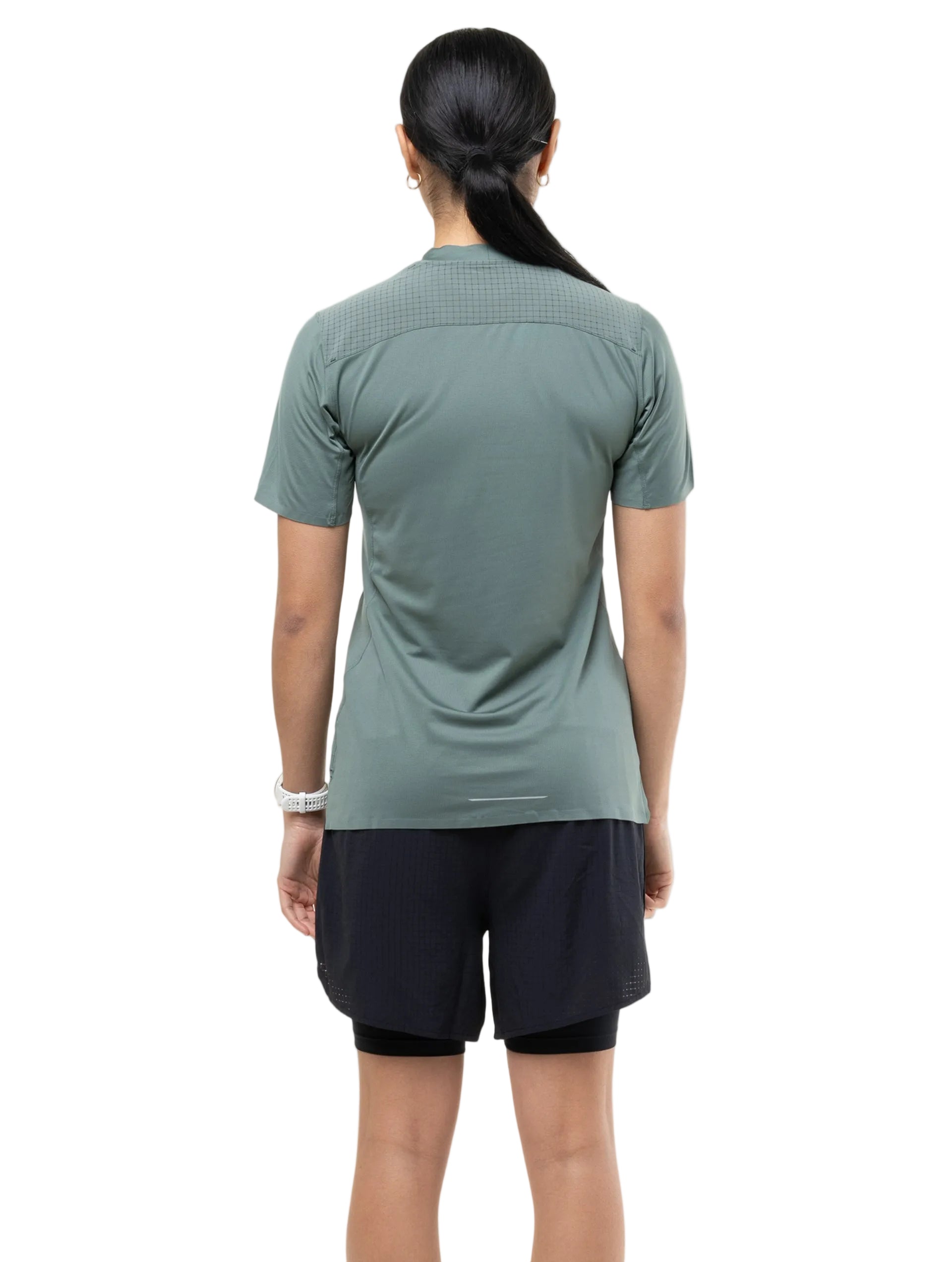 Ronhill Women's Tech All-Terrain S/S Tee in Laurel - detail, 5