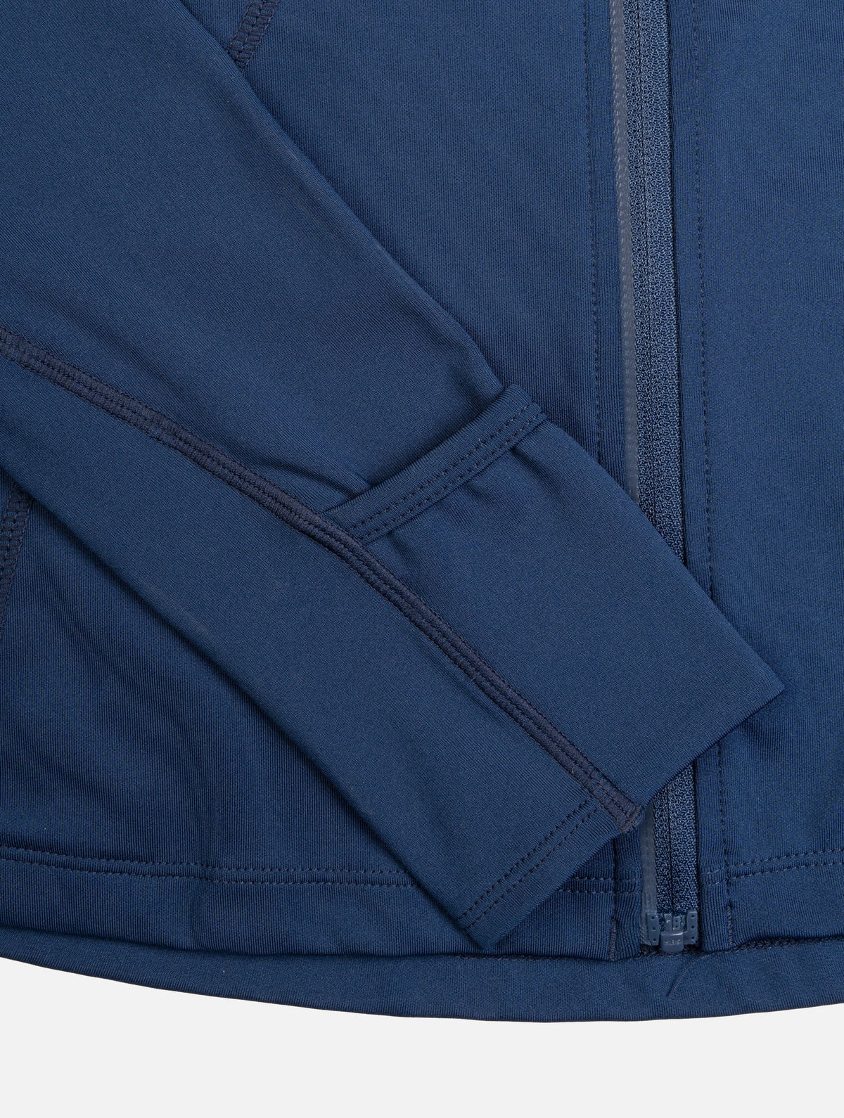 Ronhill Women's Tech Contour Jacket in Dark Navy - cuff detail