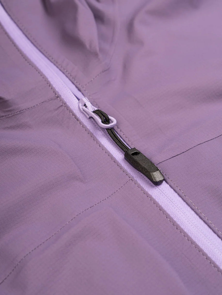 Ronhill Women's Tech GORE-TEX Mercurial Jacket 2 Dark Iris - centre front zip detail