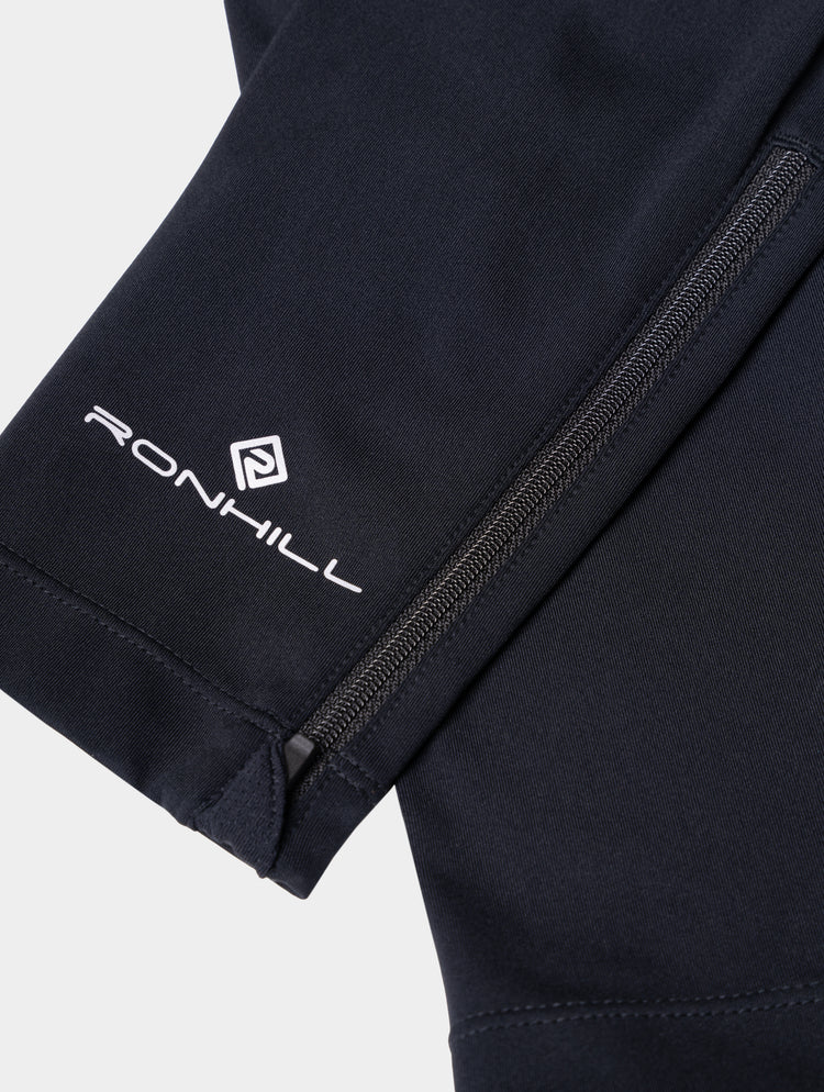 Ronhill Women's Tech Paragon Tight All Black - brand logo detail