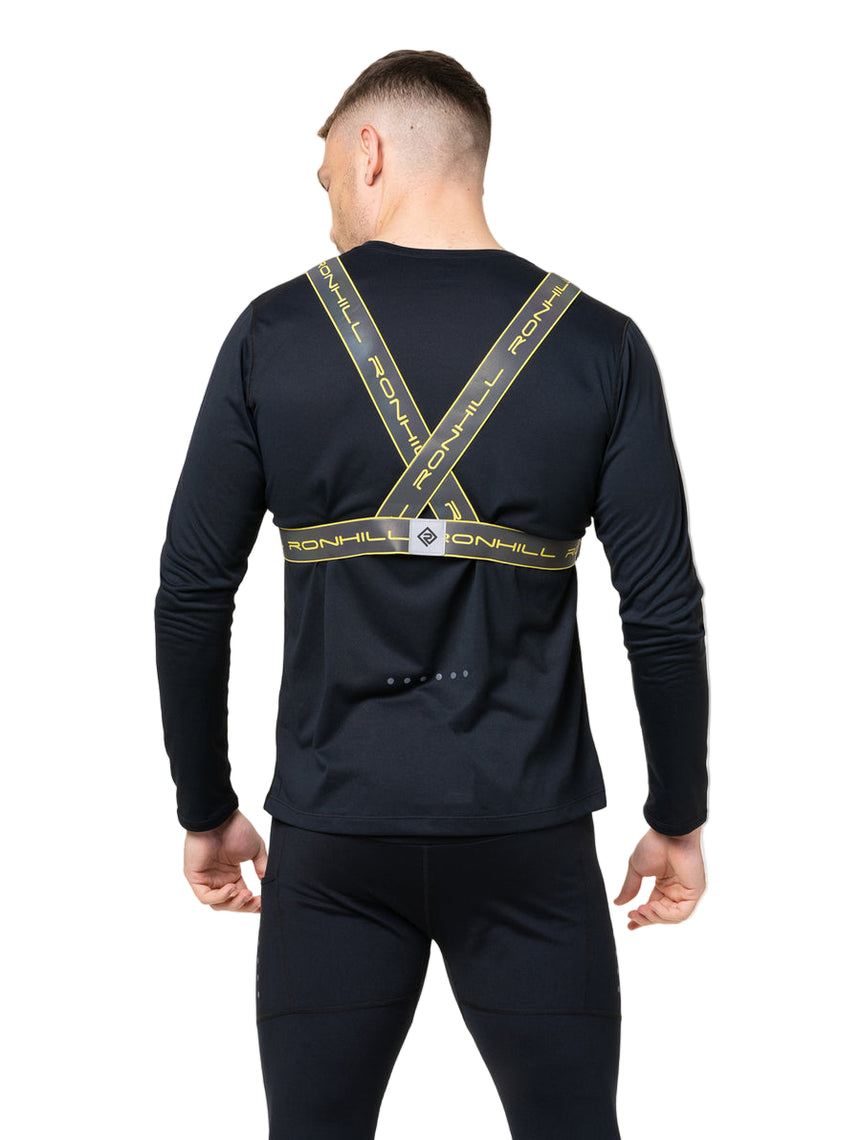 Ronhill Reflect Belt Outdoor Action Fluo Yellow/Reflect- Back Fit on Male Model