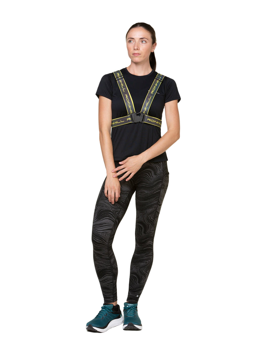 Ronhill Reflect Belt Outdoor Action Fluo Yellow/Reflect- Front Fit on Female Model