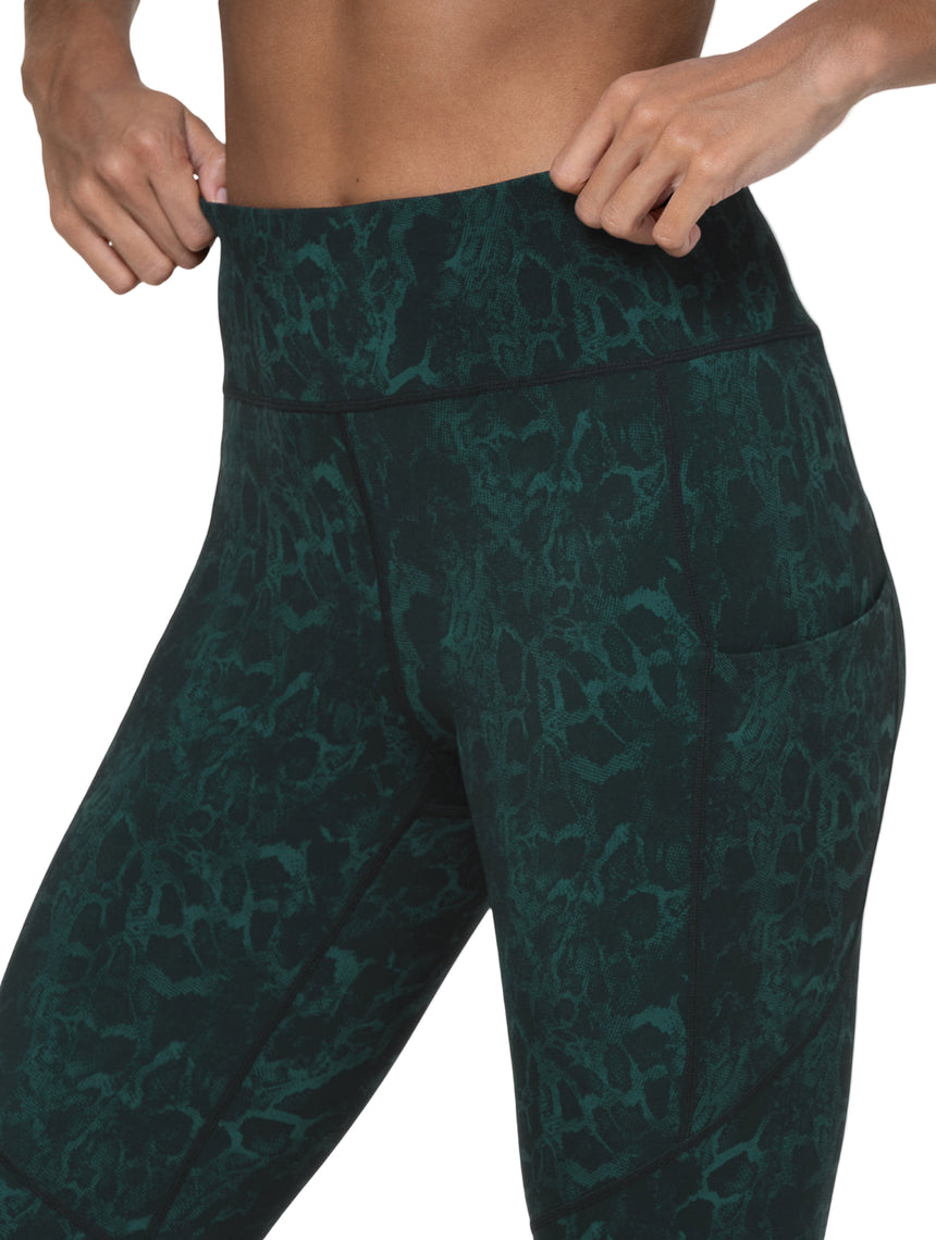 RonhillRonhill Womens Tech Crop TightOutdoor Action