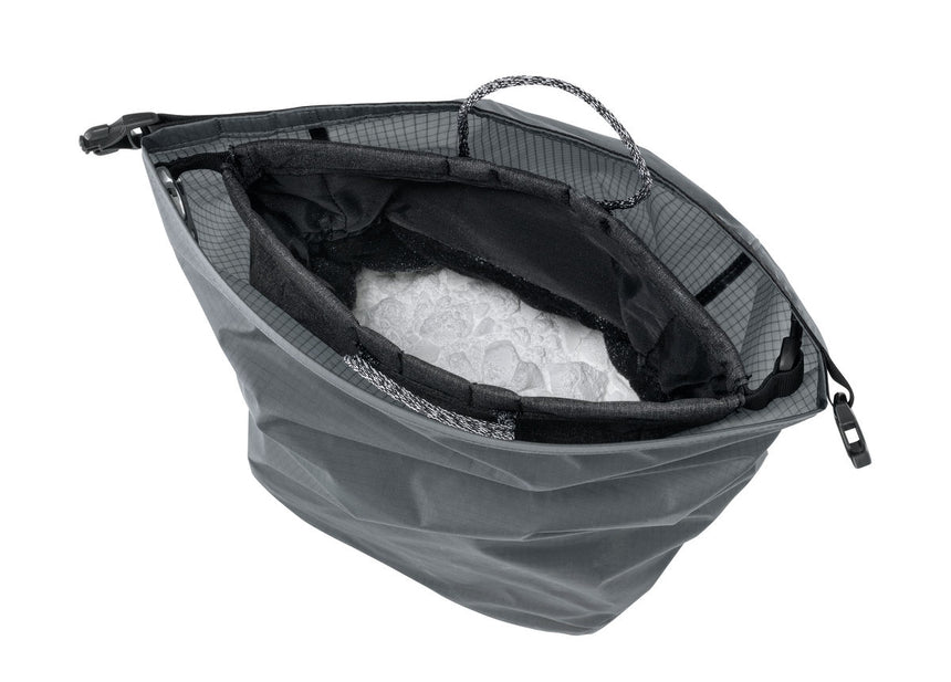 Petzl Sakover Storage Bag Outdoor Action Grey - Airtight chalk storage and bag transport