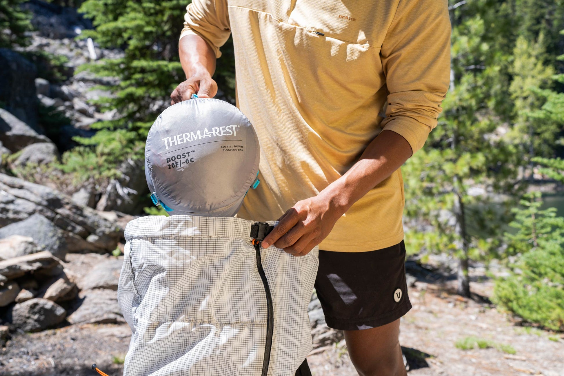 Thermarest Boost 650 20F/-6C Sleeping Bag Outdoor Action- Storage Sack