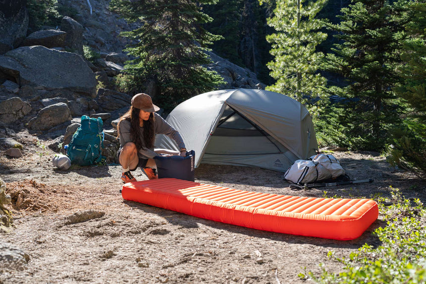 Thermarest NeoLoft™ Sleeping Pad Outdoor Action- In Use