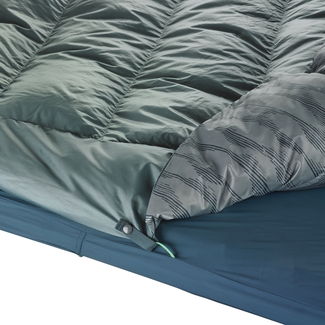 ThermarestThermarest Synergy Lite SheetOutdoor Action