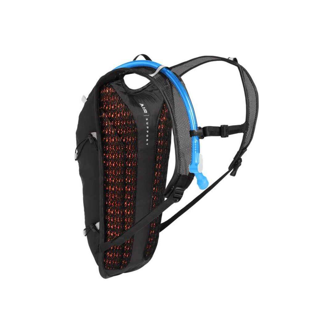 CamelbakCamelbak Classic Light Hydration PackOutdoor Action