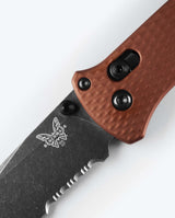 Benchmade Bailout 537SBK-07 Burnt Copper, AXIS lock detail