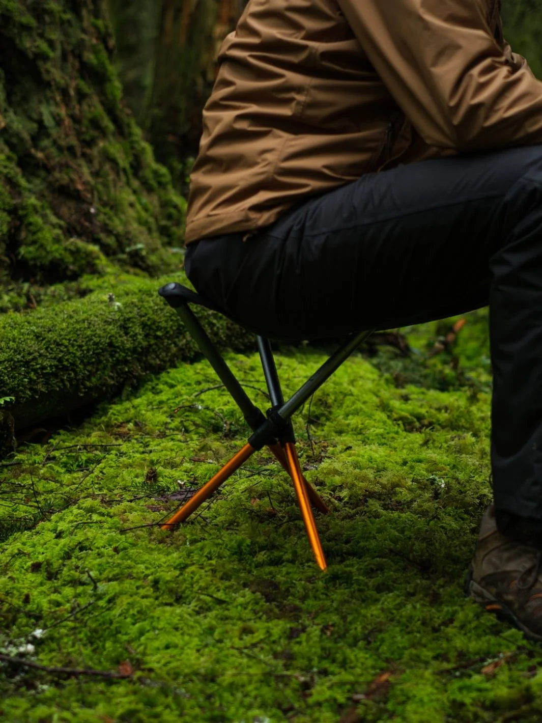 HillsoundHillsound BTR Lightweight Stool 14"Outdoor Action