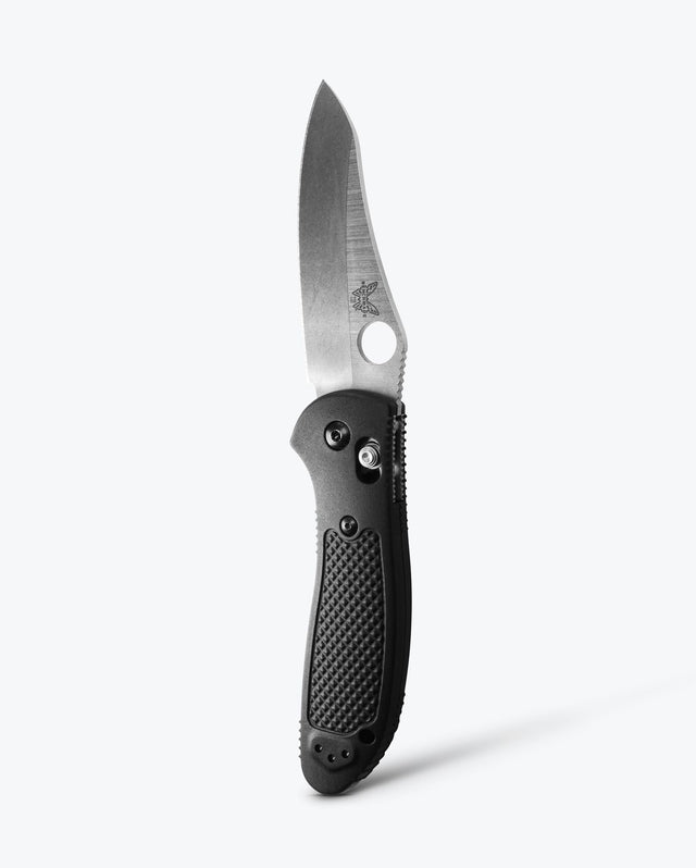 Benchmade Griptilian 550-S30V, upright view
