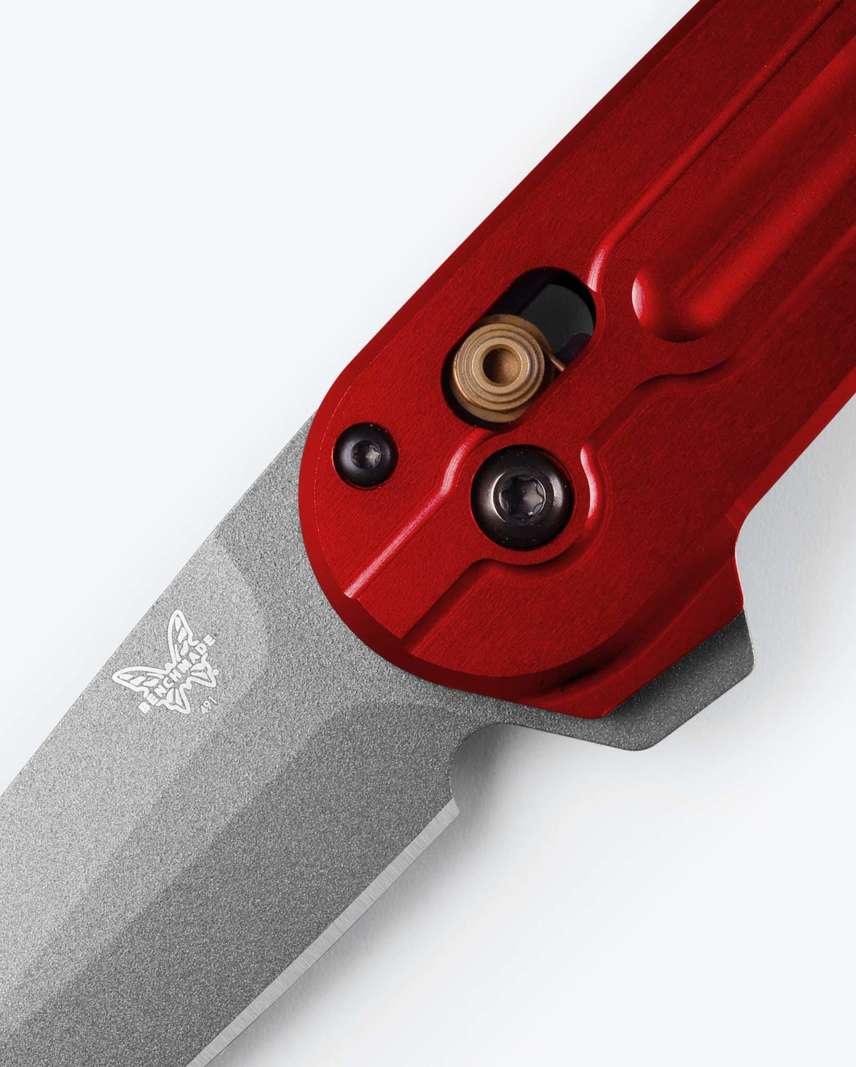 Lowden™ Phoenix Red Aluminum - AXIS Lock Close Up Detail | Benchmade Knife Co.