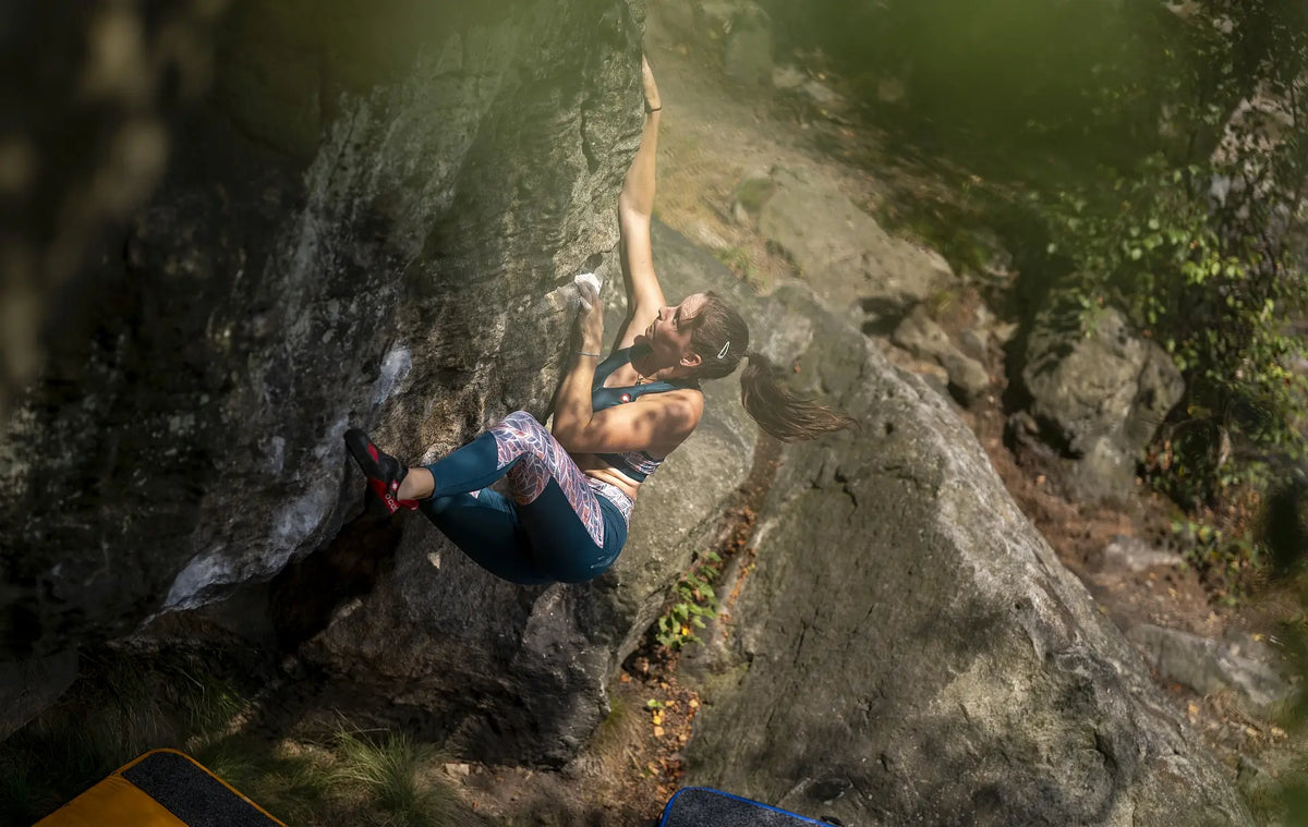 Ocún Diamond S Climbing Shoes - image 13