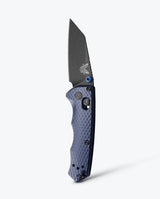 Benchmade Full Immunity Crater Blue Wharncliffe knife, vertical view