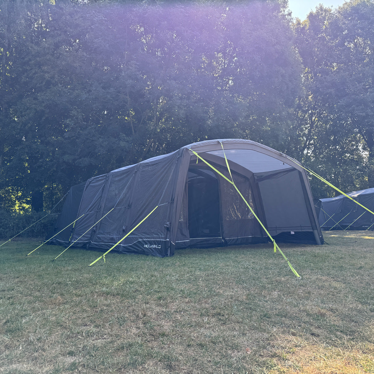 Holawild AIRTEK SHERWOOD 6.0 Inflatable Family Tent - 4 591fd277 d0a4 4cc4 b882 a82d5f09c9a4