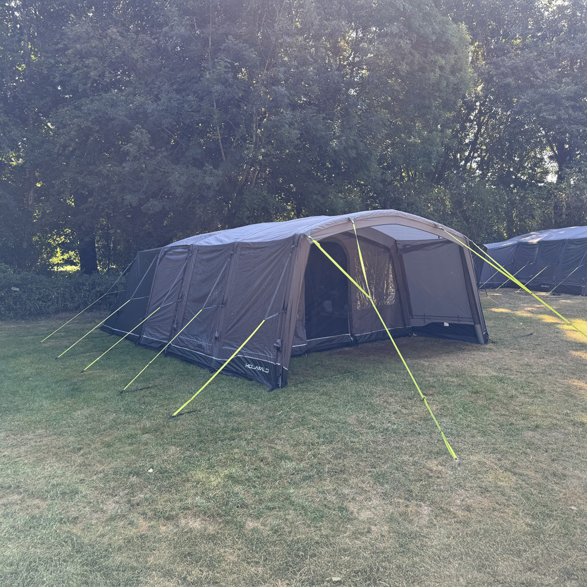 Holawild AIRTEK SHERWOOD 6.0 Inflatable Family Tent - 6 4b84d446 484a 4027 b6bf 030d810599d0