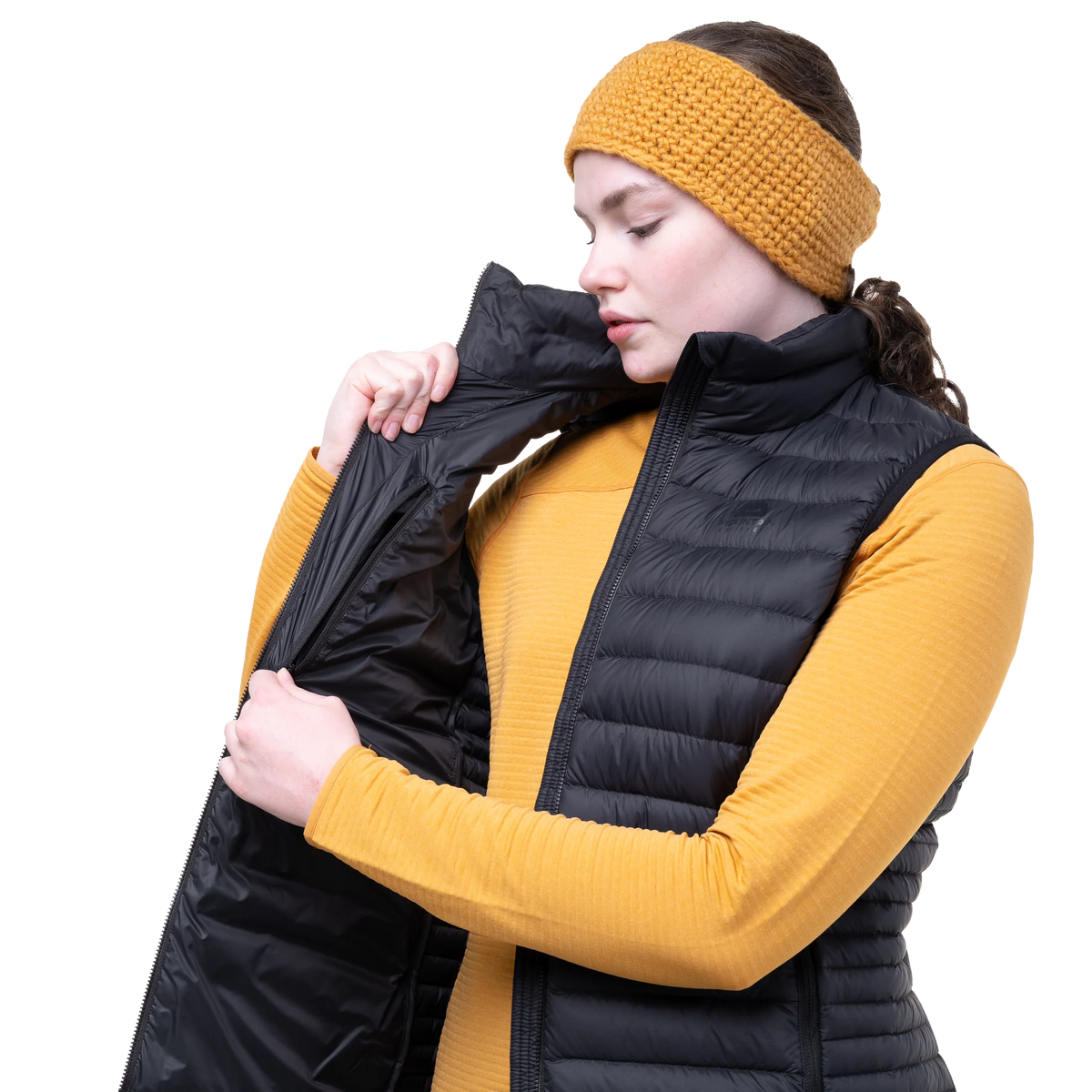 Zipped chest pocket detail on Mountain Equipment Earthrise Women's Vest in Black