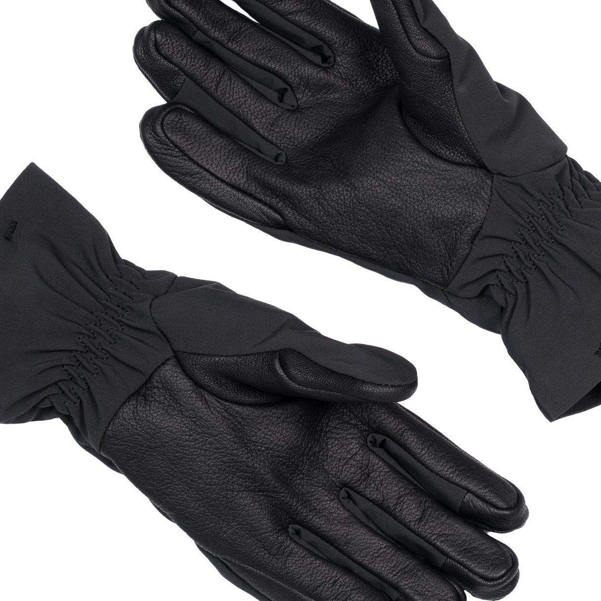 Low-bulk split cuff detail on Mountain Equipment G2 Alpine Women's Glove in Black/Black for easy donning