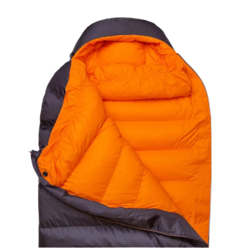 6-baffle anatomically shaped and offset foot box detail on Mountain Equipment Glacier 1000 Sleeping Bag in Obsidian