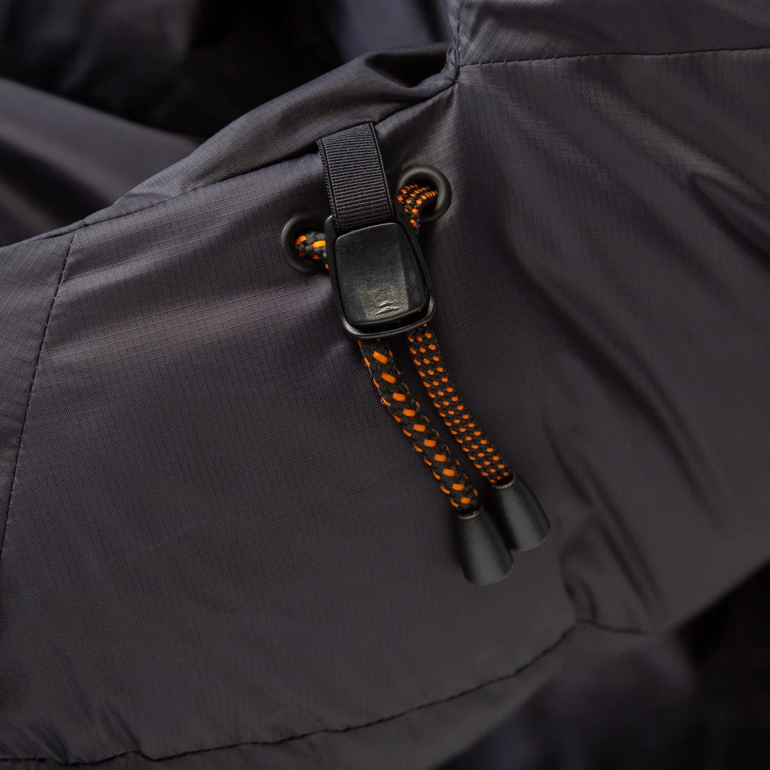 Trapezoid baffle construction detail on Mountain Equipment Glacier Expedition Sleeping Bag in Obsidian showing optimal down loft and cold spot prevention
