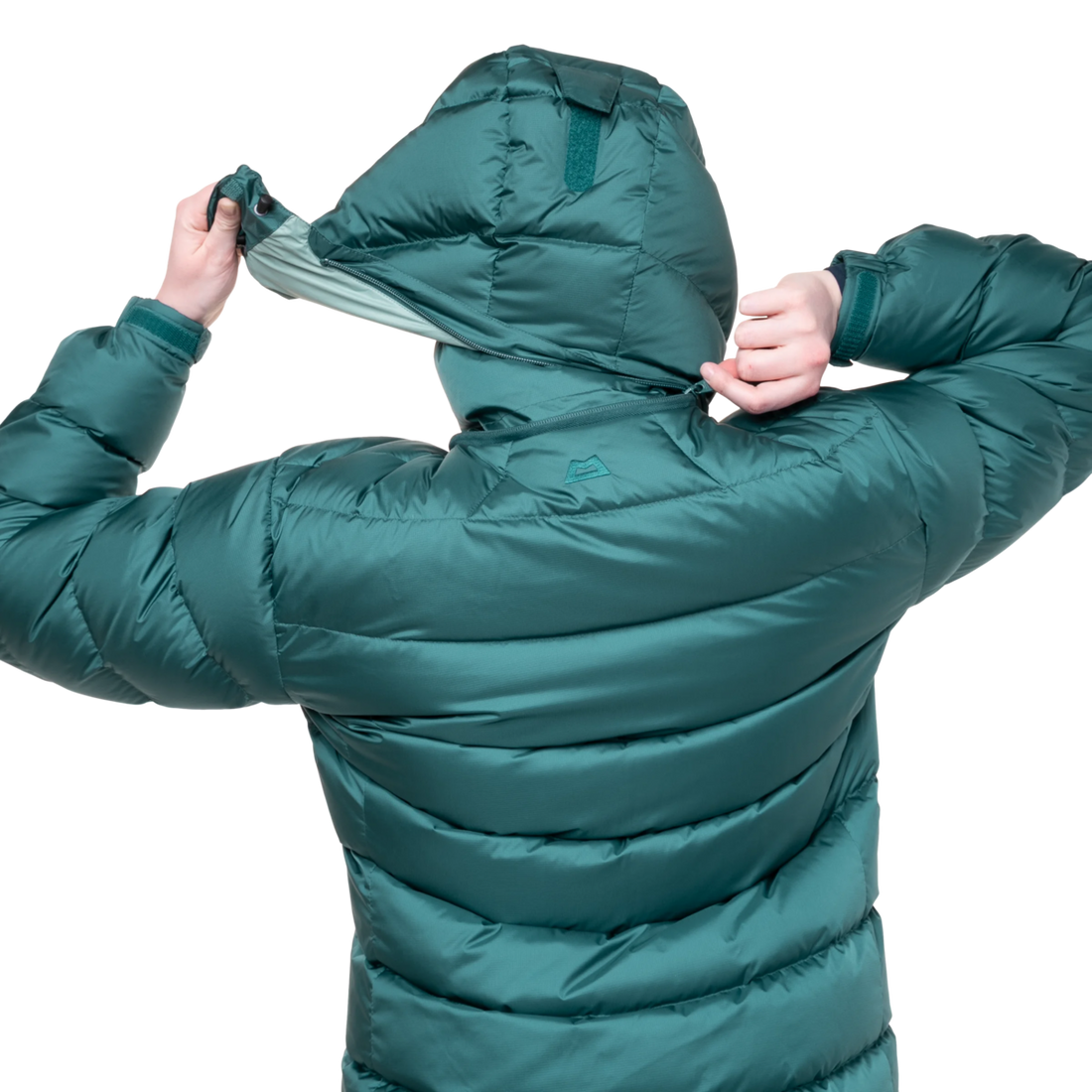 2-way YKK moulded centre front zip detail on Mountain Equipment Lightline Women's Jacket in Deep Teal