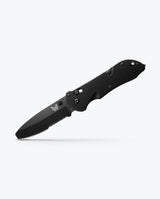 Benchmade Triage 916SBK Rescue Knife, official product image 2