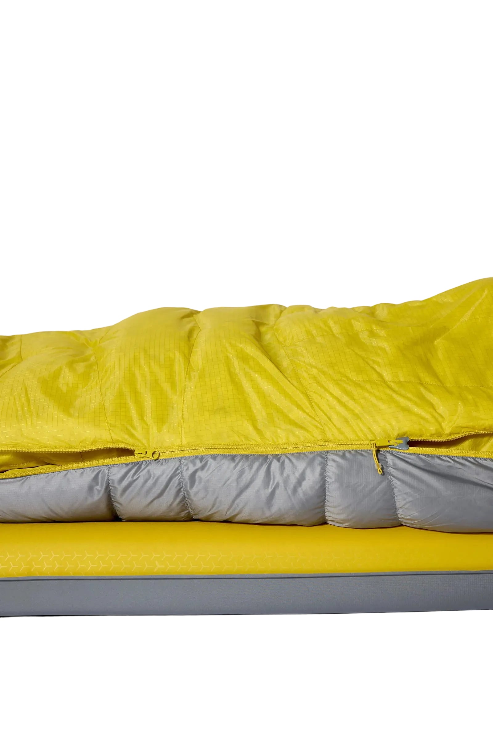 Rab Women's Neutrino Down Sleeping Bag in Zinc/Dark Pollen - zip detail