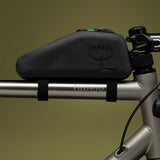 Osprey Escapist™ Top Tube Bag Outdoor Action Black - Structured outer