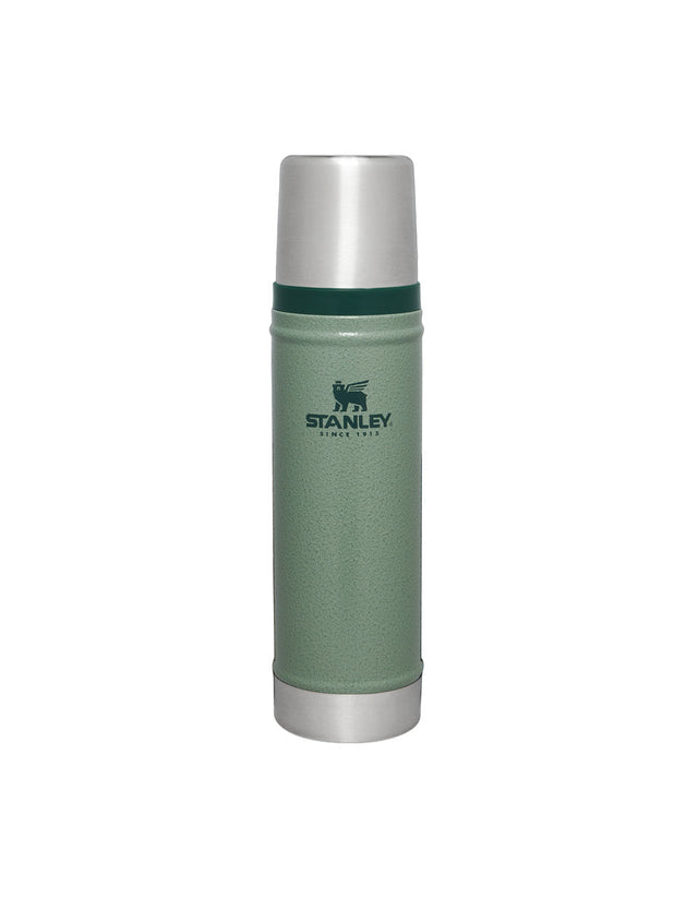 Stanley Classic Legendary Bottle 0.59 L in Hammertone Green - product view 1