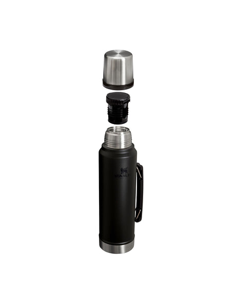 Stanley Classic Legendary Bottle 1 L in Black 2.0 - product view 2