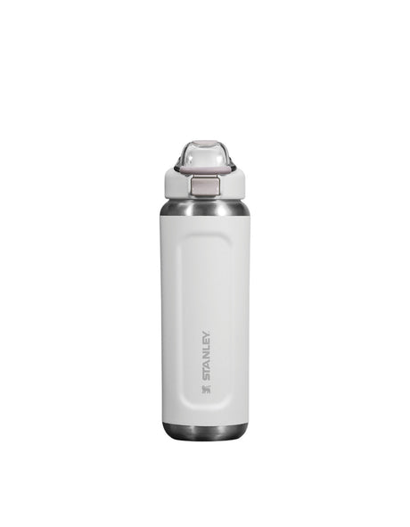 Stanley Wellspring Bottle 0.71 L in Frost - product view 1